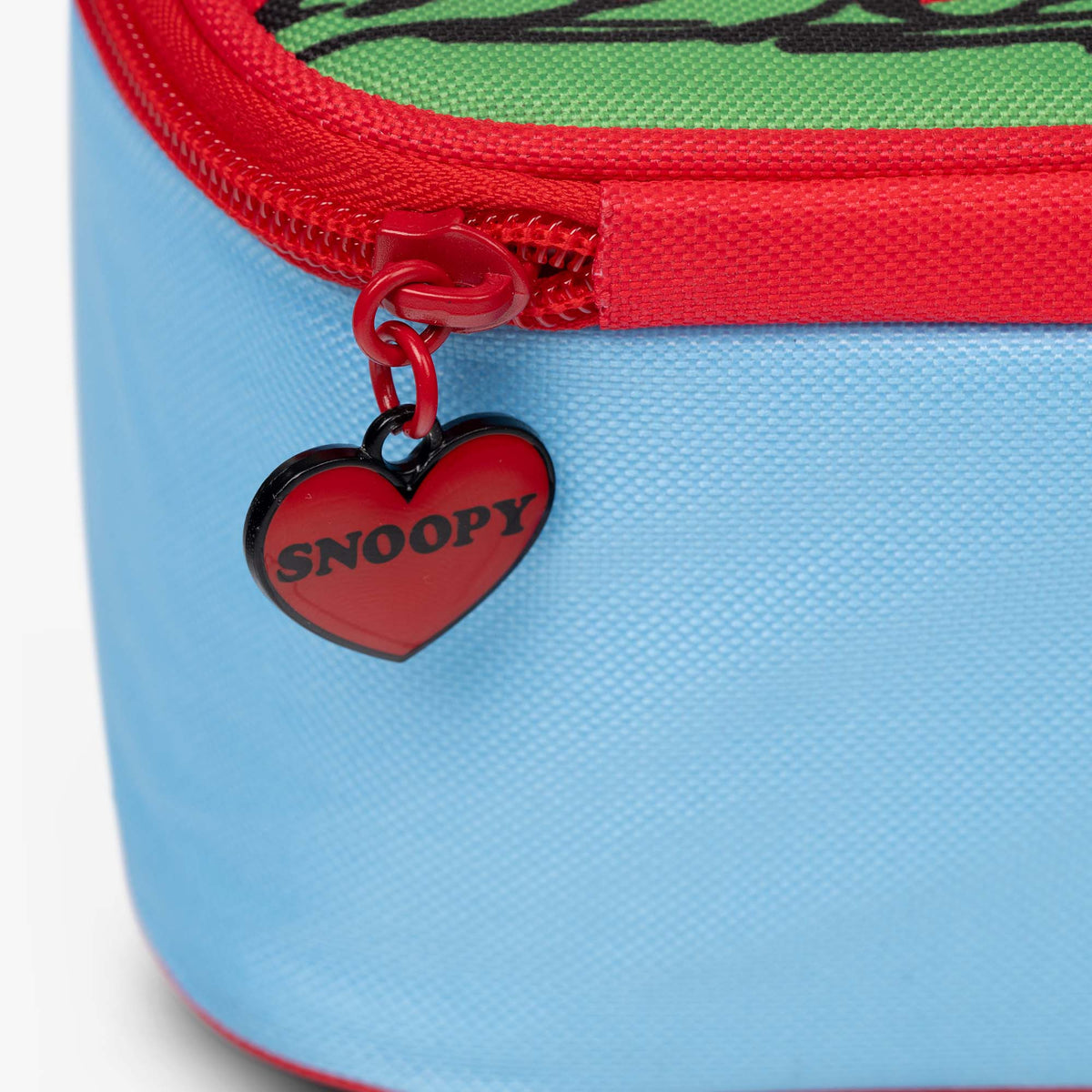 snoopy-s-doghouse-horizontal-lunch-cooler-bag-e3 00028034-Z.jpg