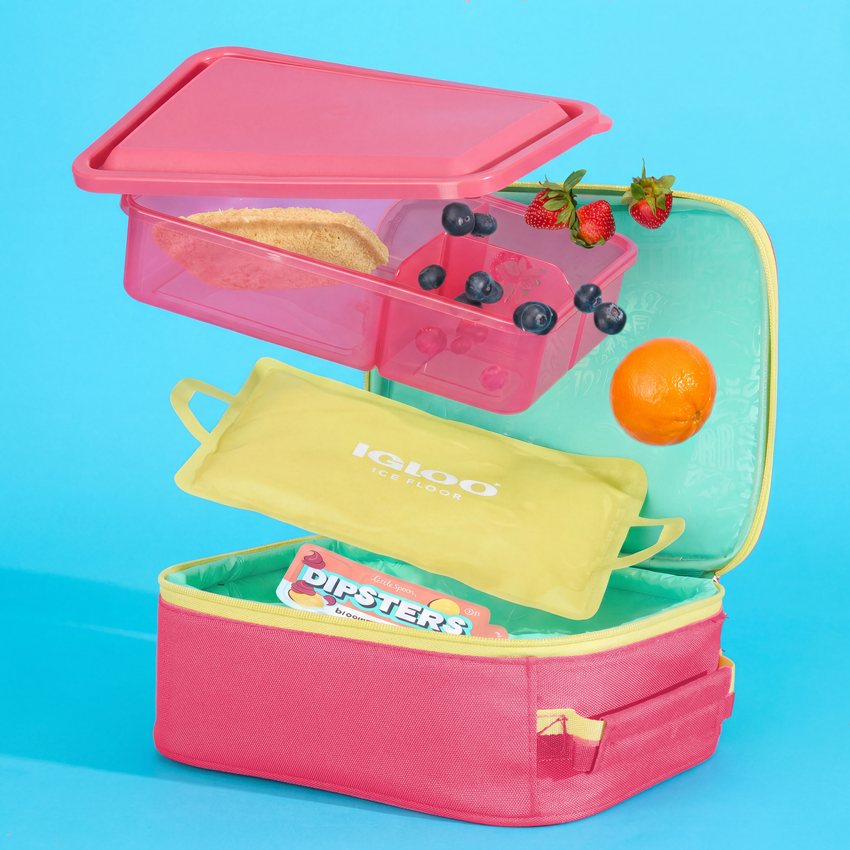 kids-lunch-slim-cooler-bundle-bento-box-ice-floor-r5 00066843-Lifestyle1.png