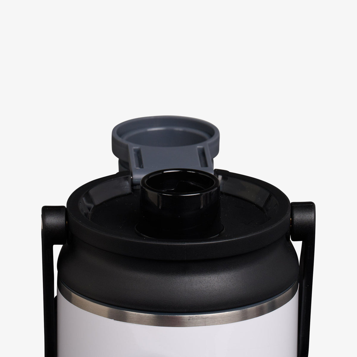36-oz-twist-n-chug-bottle-i6 00071089-L1.jpg