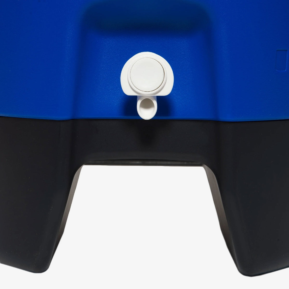 sport-5-gallon-roller-water-jug-p5 42115-sport-5-gallon-roller-water-jug-majestic-blue-detail.jpg